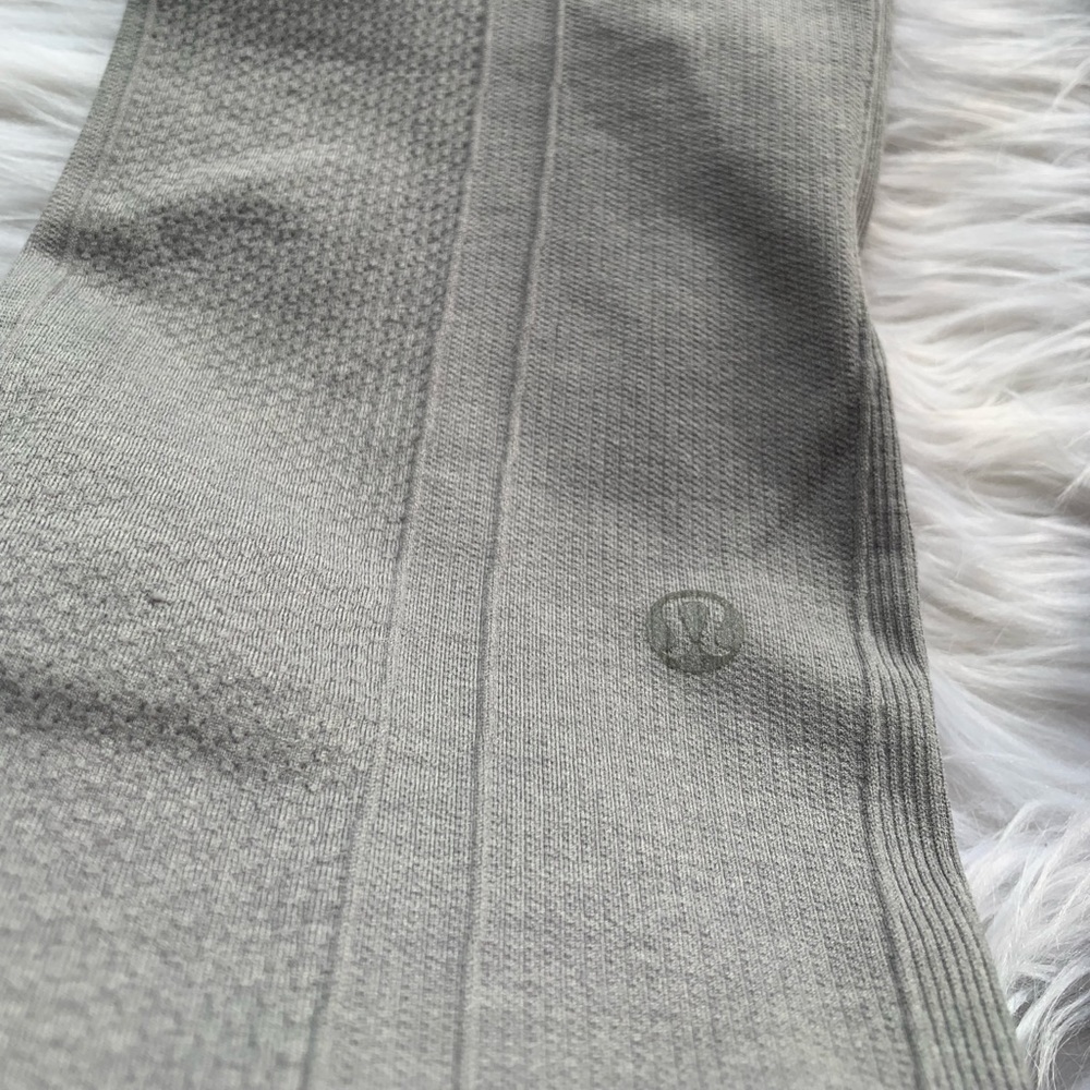 ❌SOLD❌ Lululemon Ebb to Street Pant 6 Gray - Picture 7 of 8